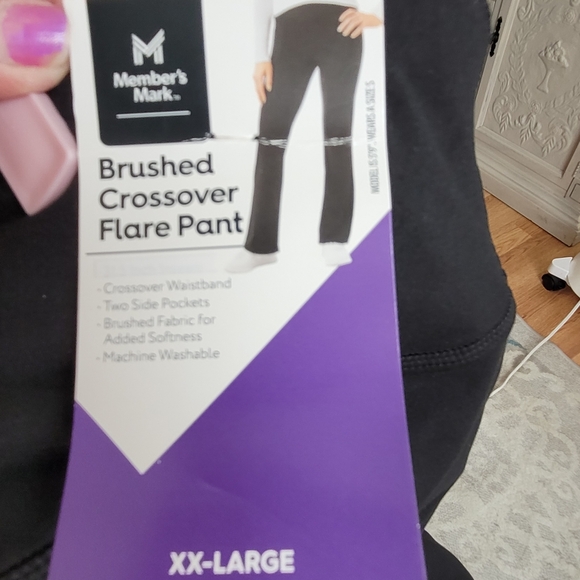 Crossover Flare Leg Pants XXL - Picture 9 of 12